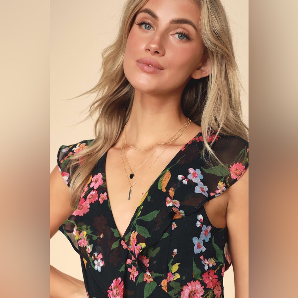 Lulus Blooming Love Black Floral Print Ruffled Jumpsuit Size Small S Current - Picture 4 of 14